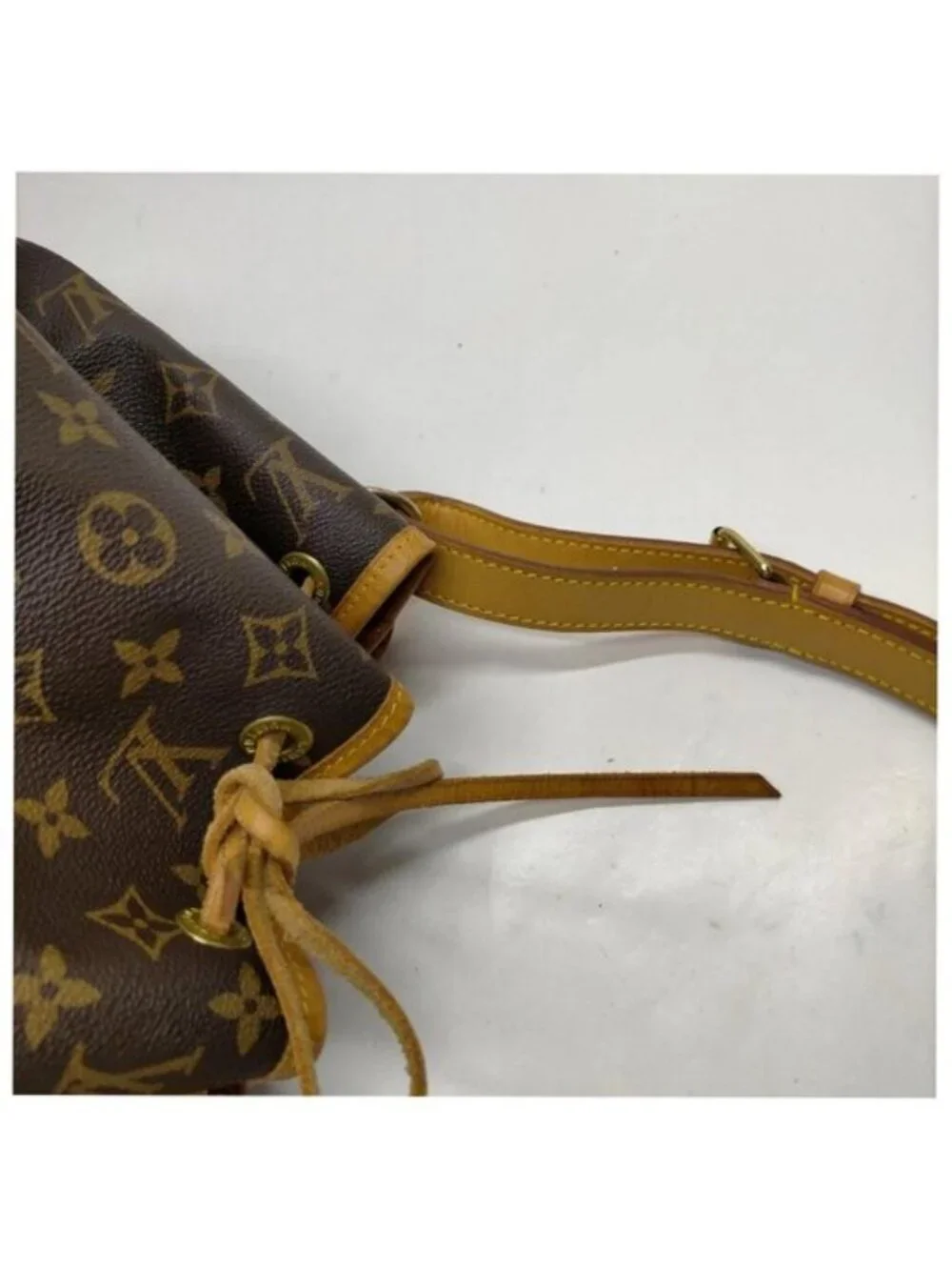 Authentic Louis Vuitton Petit Noé Monogram Bucket Shoulder Bag LV Drawstring